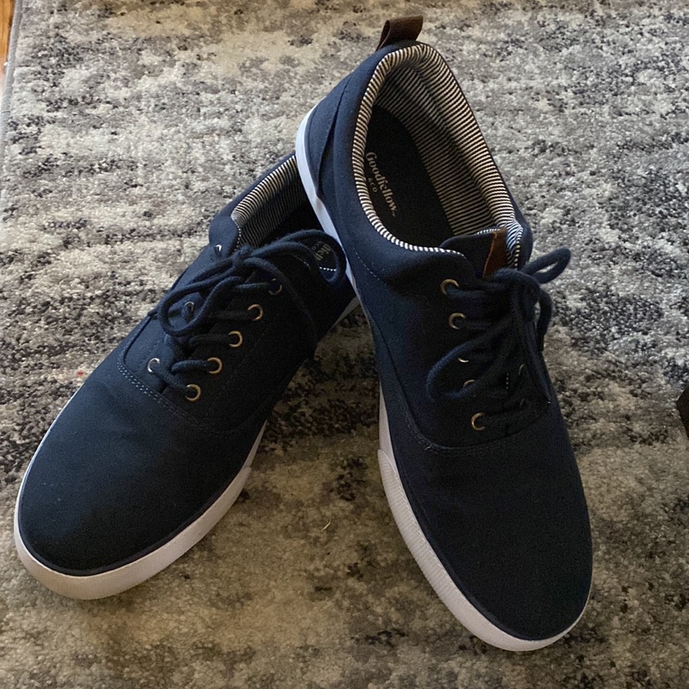 Men's Brady Navy Blue Brady Sneakers